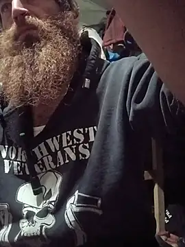 YourFavoriteDaddy-2-4-69 live cam on StripChat