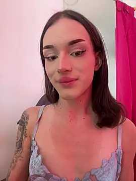 Baby_luxury live cam on StripChat