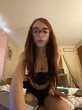 ivyracy (F teen) - Lotion/oil