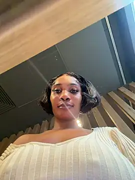 ___nessa (F young) - Boobs out&squirt on body public#TICKECT