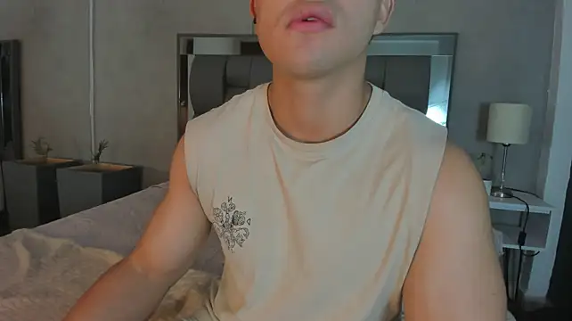 Charlie___Musk live cam