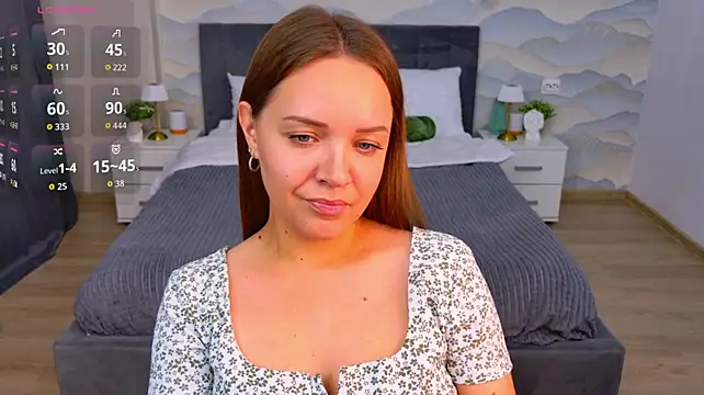Chloe_Sapphire live cam on StripChat