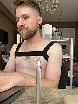 Dan_Steel live cam on StripChat