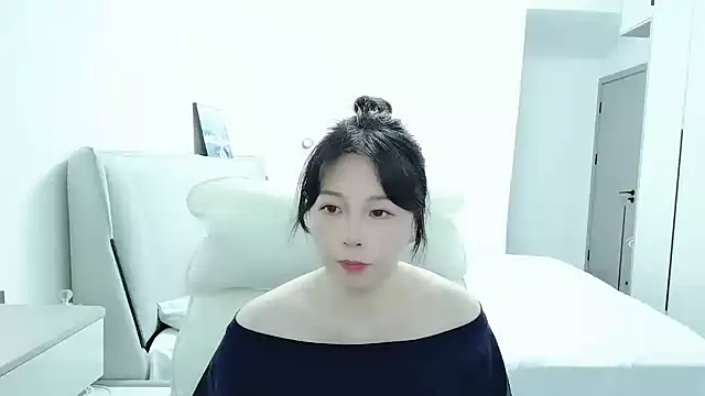 Sunset_glow live cam on StripChat