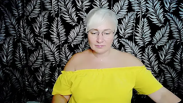 Olivia_playful live cam on StripChat