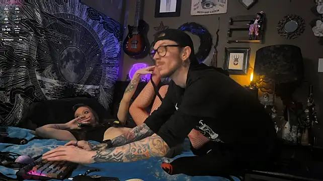 webzandkordz (G milf) - Upside downFacefuck Cumshow @ Goal!