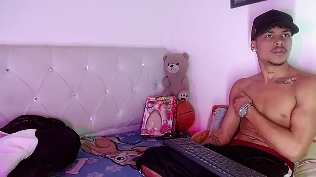 angel_foxc13 (M twink) - Happy happy Angel..!!😍