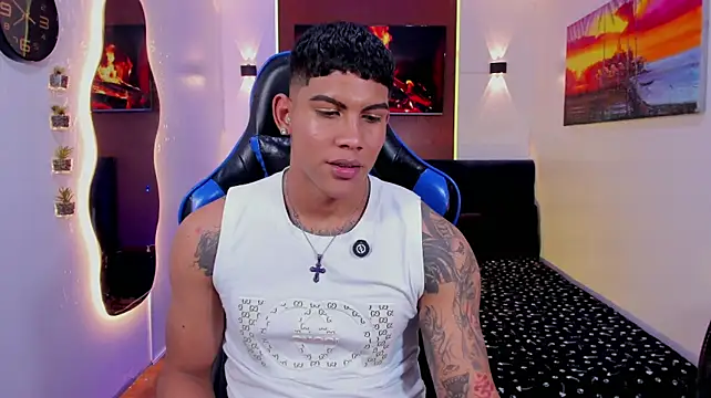 Damian_latinxxx live cam