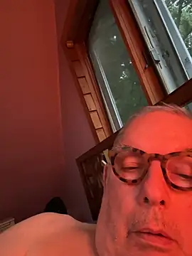 CharlieWeaver22