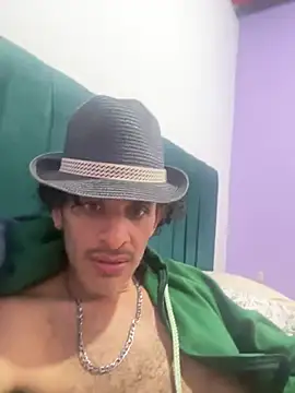 JHORMANtheBEST live cam on StripChat