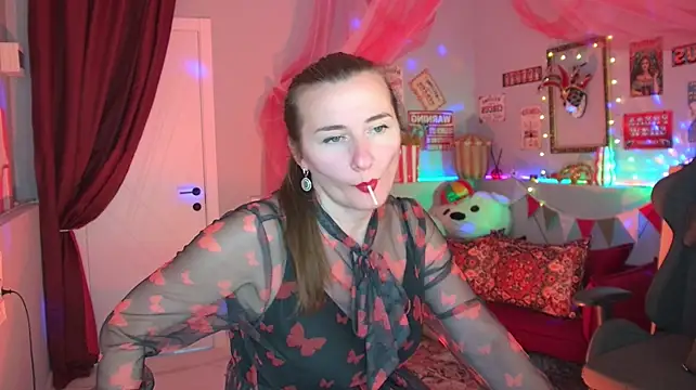 Golden_Dragon live cam on StripChat