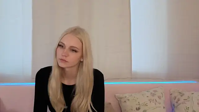 BeverlyEngfer live cam on StripChat