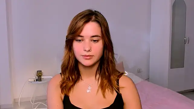 MurielGray live cam on StripChat