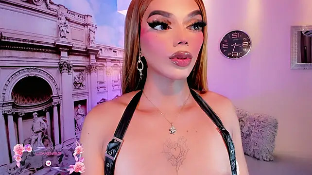 Diiva_Smiith live cam on StripChat