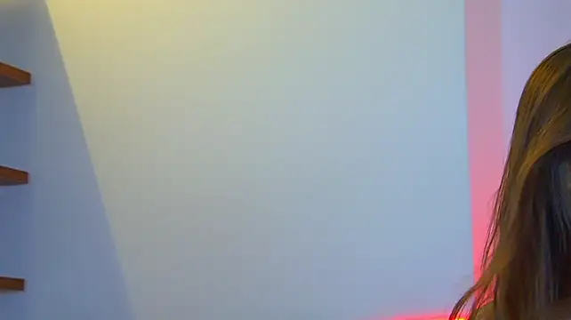 AliceAtkins live cam on StripChat