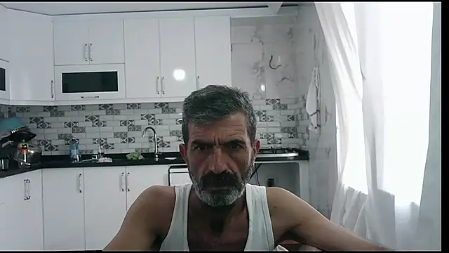 kobratrk21 live cam on StripChat