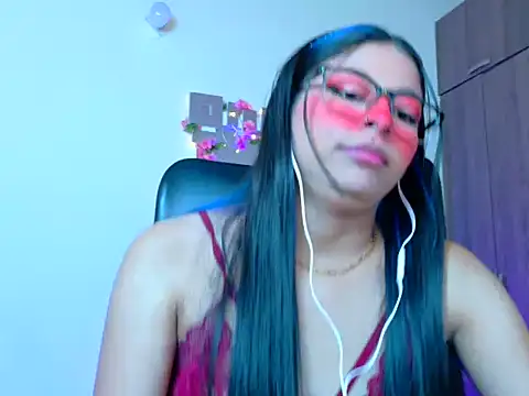 _ALLYSON18_ live cam on StripChat