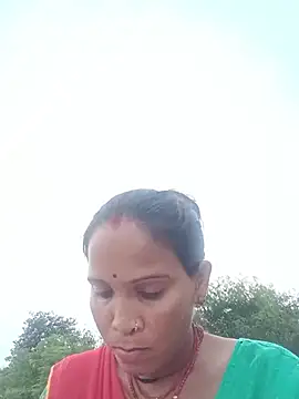 Vineeta_hot10 live cam on StripChat