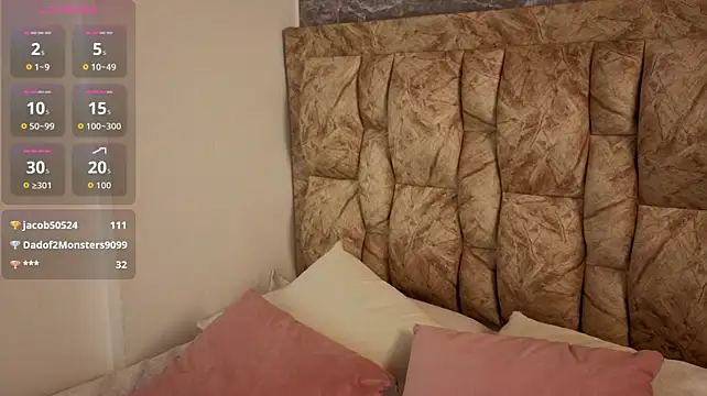 chloe_bluee_ live cam on StripChat