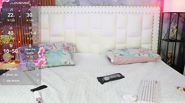 hornybarelylegalgirl live cam on StripChat