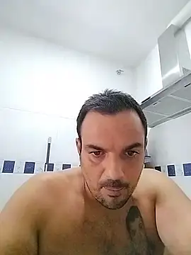 morenitoymorena live cam on StripChat