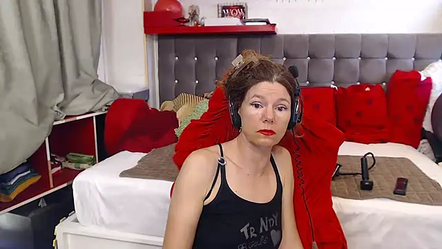 kellyterapy live cam on StripChat