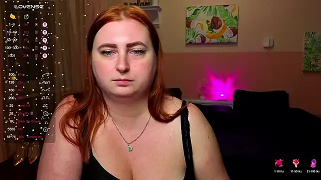 Alicia_love00 live cam on StripChat