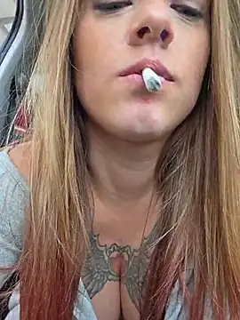 Luna_Lynn