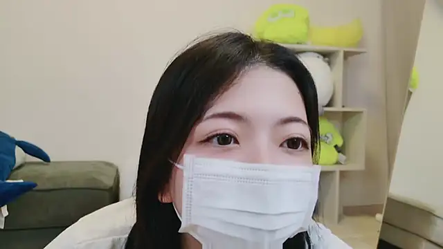 -Luna_JP- live cam on StripChat