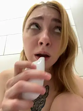 Sunny___Bunny live cam