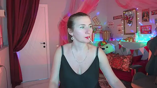 Golden_Dragon live cam on StripChat