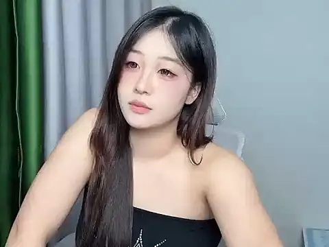 nini200710 live cam on StripChat