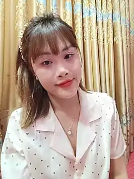 Lucky_lucky2k live cam on StripChat