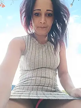 Alina03210