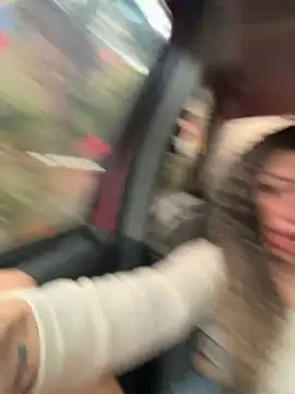 roxyrougee live cam
