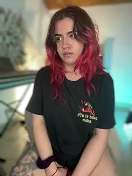 NikkiNix live cam on StripChat