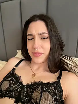 BOOMFOXY live cam on StripChat