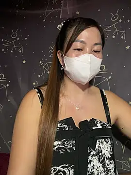 Silylina6969 live cam on StripChat