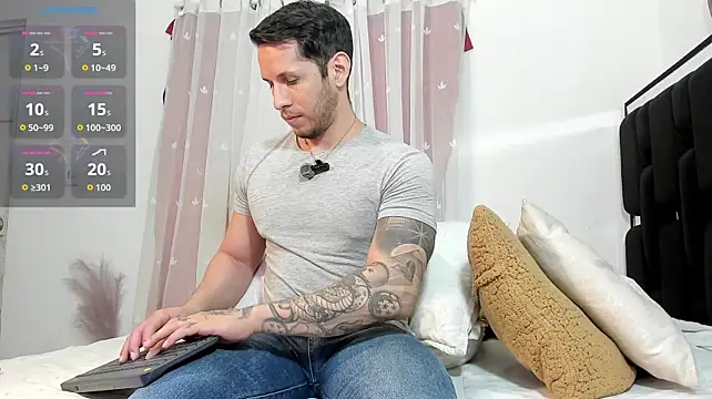 george_diesell (M young) - remove shirt bounce pecs show armpits