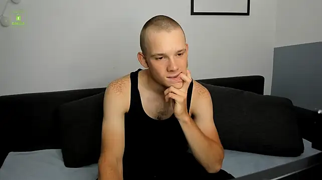 Richard_Olson live cam on StripChat