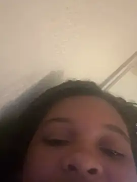 calivue2006 live cam on StripChat