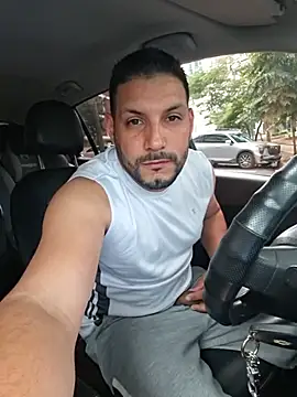 Yorgenis26 live sex cam