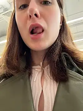 Dina_Tease