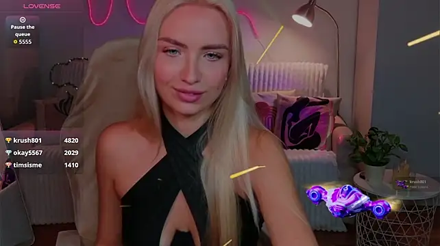 TessaGrays live cam on StripChat