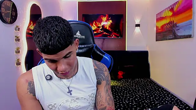 Damian_latinxxx live cam