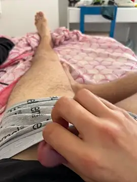 alessandro458 live cam on StripChat