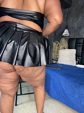 AranzalatinBlaks1 live cam on StripChat