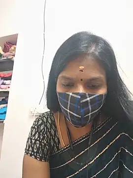 Tamil_Yalini12