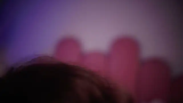 ElsaYoung live cam