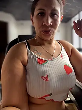 Carola-Ross live cam